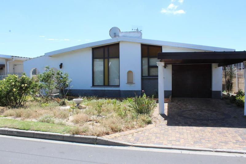 4 Bedroom Property for Sale in Richmond Estate Western Cape